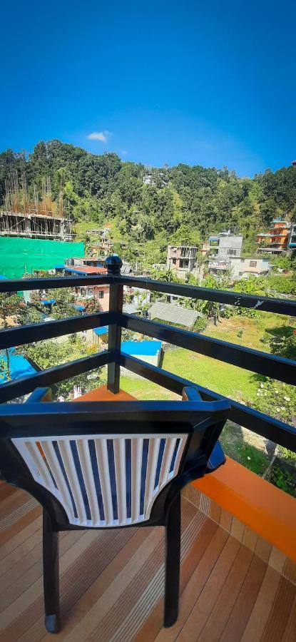 The Maple Inn Pokhara Exterior foto